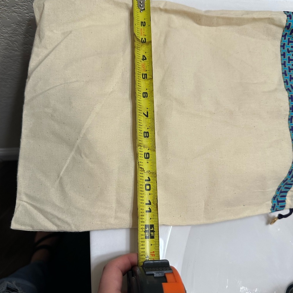 Large Tory Burch dust bags - Picture 3 of 3